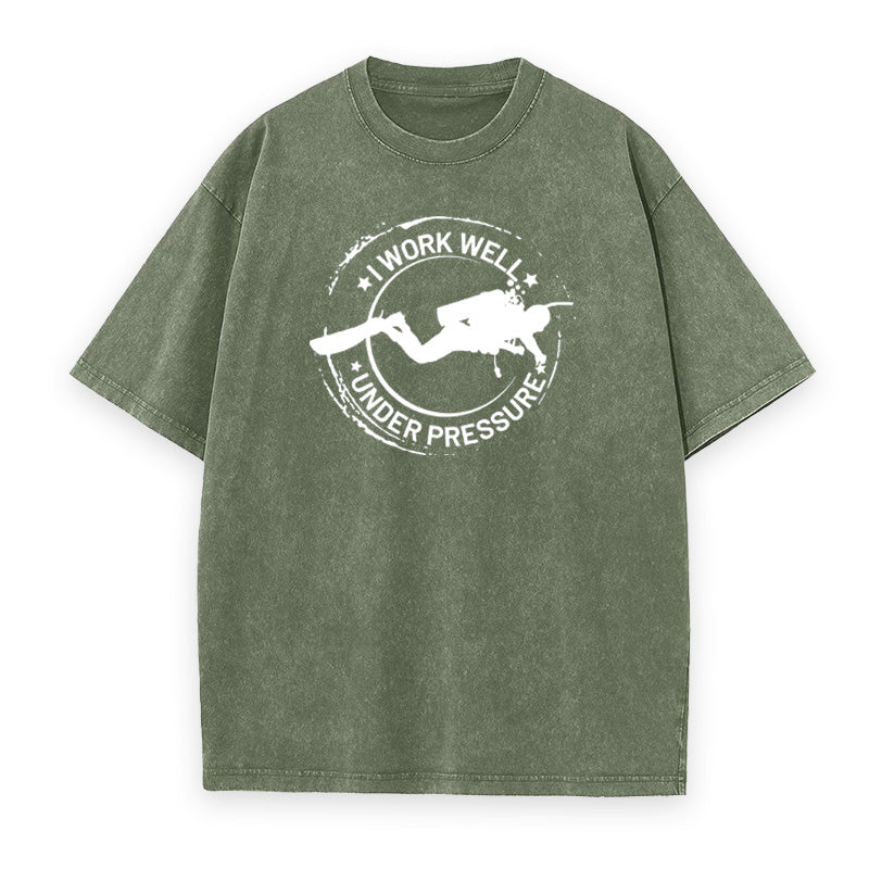 I Work Well Under Pressure Diver Unisex Tee