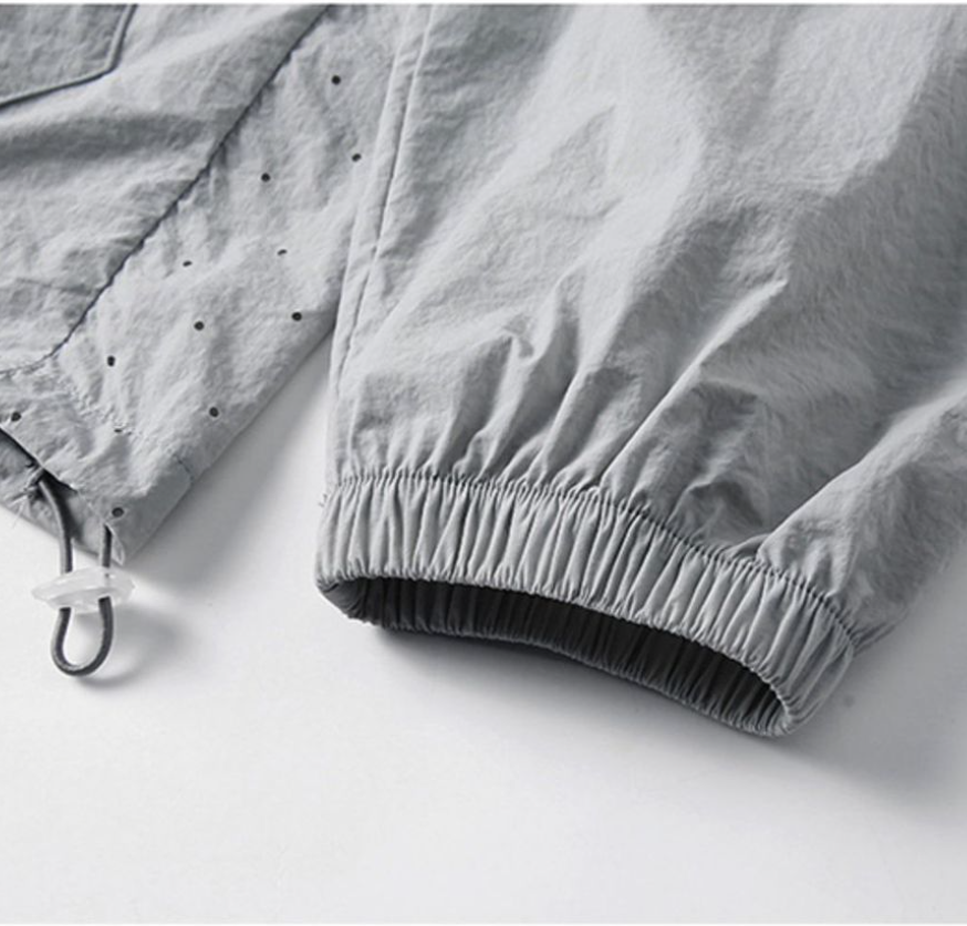 Men’s Ice Silk UV Protection Jacket – Lightweight & Breathable Outdoor Wear hood