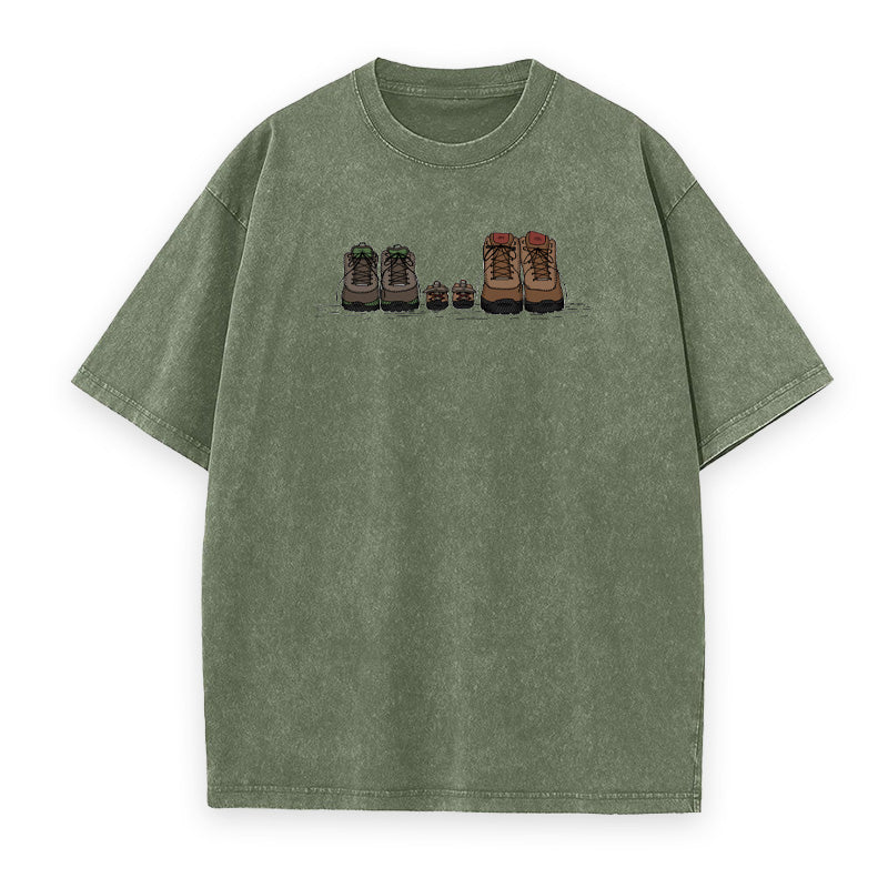 Hiking Baby Unisex Tee