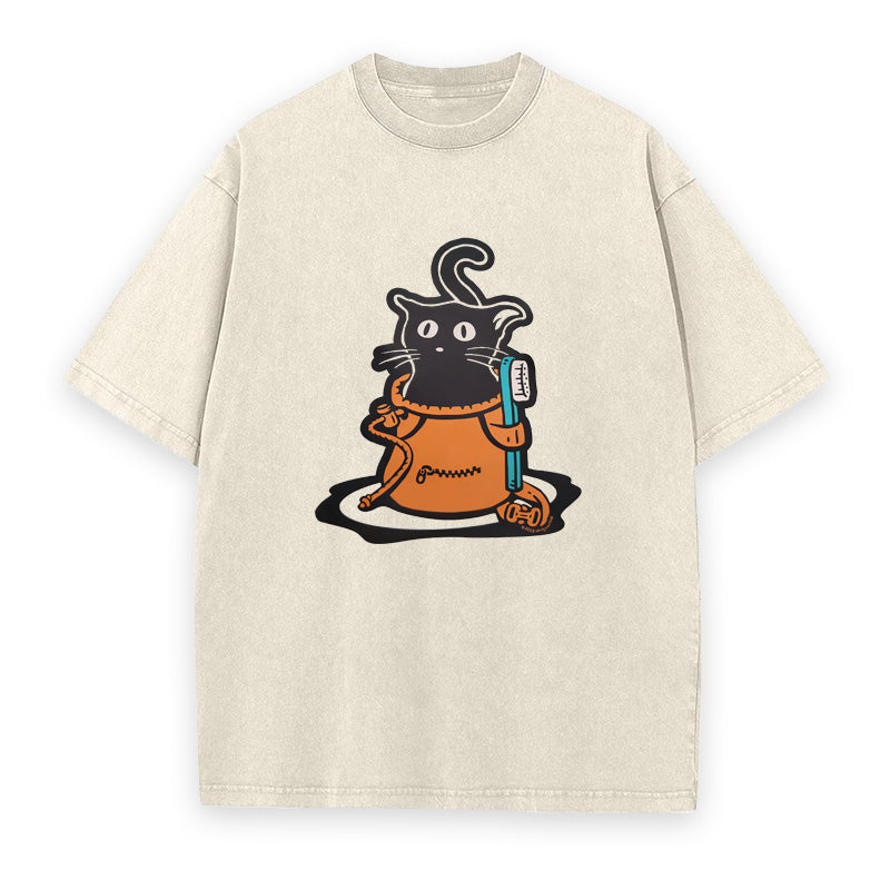 Climbing Cat in A Chalk Bag Unisex Tee